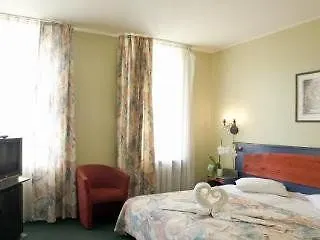 Hotel Art Laine 3*